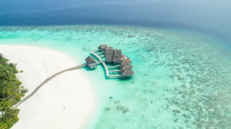 3 Days 2 Nights Dayang Semporna - Semporna Island (Honeymoon Package)